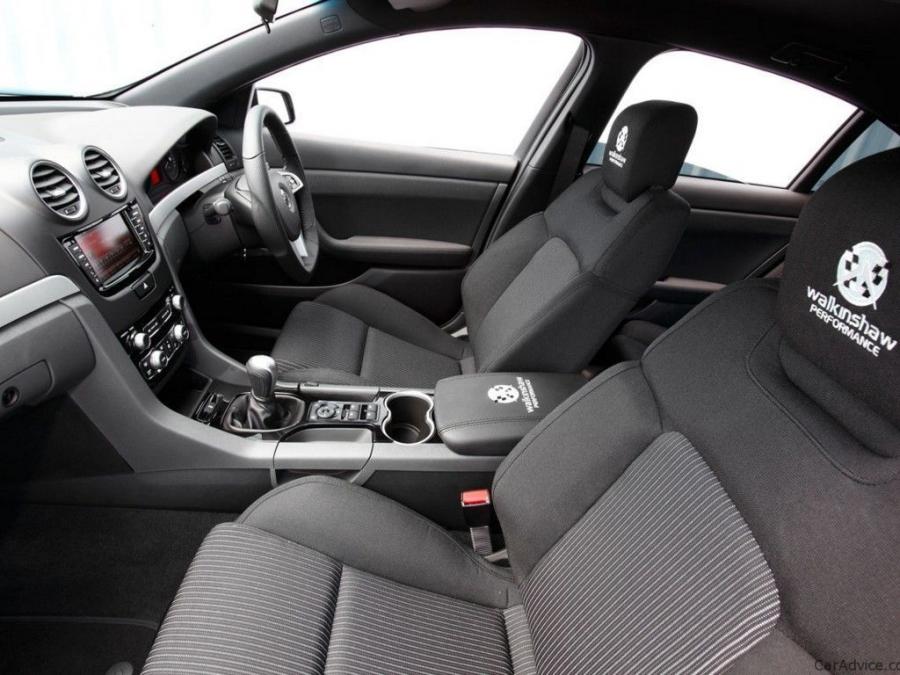  Holden Commodore SS by Walkinshaw Performance 2010 года  (фото 6 из 9)
